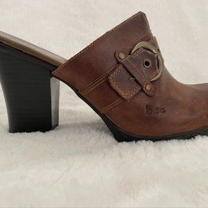 Born Concept Leather Clogs